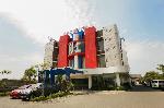 Juanda Indonesia Hotels - Halogen Hotel