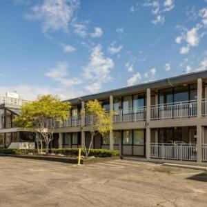 Hotels near Club Sin Detroit - Rivertown Inn & Suites Downtown Detroit