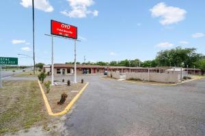OYO Hotel Beeville -US 181, Beeville
