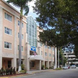 Hotels near Tropical Park Miami - Rodeway Inn South Miami - Coral Gables South Miami