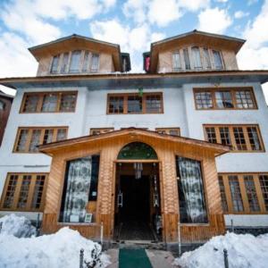 Hotel Tourist Palace