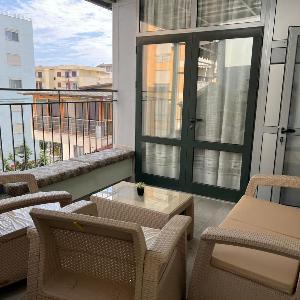 Rock Apartments - Cozy Apartments Close to the beach
