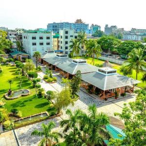 Kyi Tin Hotel