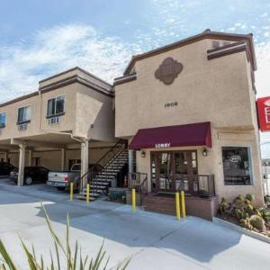 Econo Lodge Inn & Suites Fallbrook Downtown