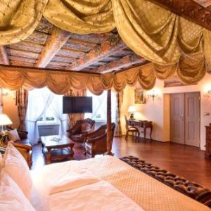 Iron Gate Hotel & Suites Prague by BHG
