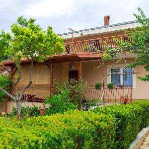 Apartments with parking space Pakostane Biograd - 24315