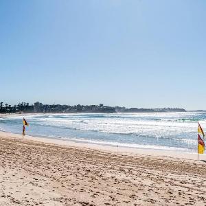 Manly Flow - Cosy Beachside Stay near Dining & Ferry