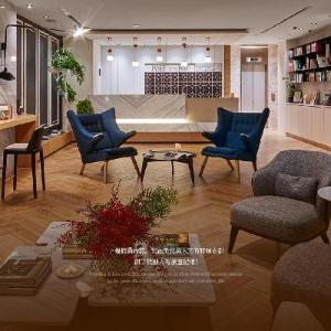 Just Enjoy Business Hotel