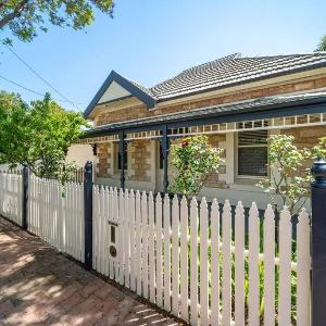 Waratah Cottage 1910 - Boutique