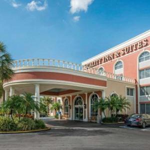 Quality Inn & Suites Near the Theme Parks