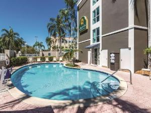 La Quinta by Wyndham Plantation at SW 6th St, Plantation