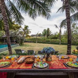 Fully-equipped modern villa in Umalas