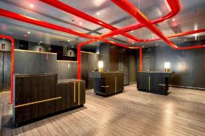 THE MIDLAND HOTEL, Chicago, a Tribute Portfolio Hotel hotel near McCormick Place