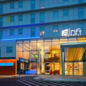 West Side Tennis Club Hotels - Aloft New York LaGuardia Airport