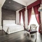 Royal Rooms