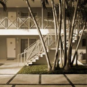 1818 Meridian House hotel photo