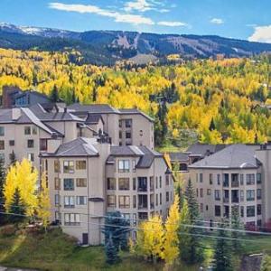 Snowmass Village 3 Bedroom at Chamonix Ski-in Ski-out