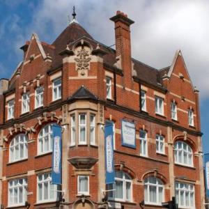 Hotels near Bush Hall - W12 Rooms