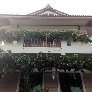 Loymanee House