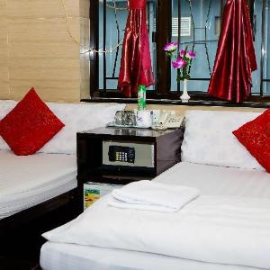 EVEREST BASE CAMP HOSTEL