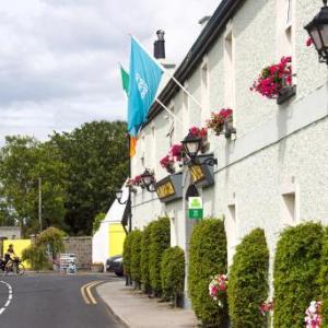 Hotels near Leisureland - Hylands Burren Hotel