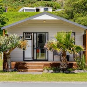 Hotels near Holy Trinity Church Tauranga - Bowentown Beach Holiday Park