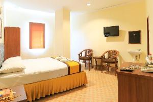 Al-Badar Hotel Syariah Makassar, Makassar