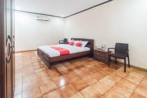 OYO 1688 Collin Beach Hotel, Ambon