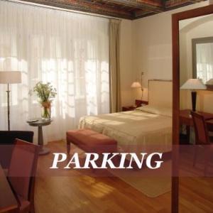 MeetFactory Prague Hotels - The Golden Wheel Boutique Hotel