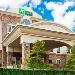 Suffolk Theater Riverhead Hotels - Holiday Inn Express Hotel & Suites East End