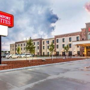 Comfort Suites University