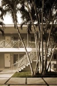 1818 Meridian House hotel near Miami Beach Convention Center