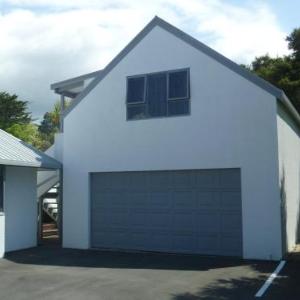 Whitianga Waterways Hotels - At Parkland Place B&B