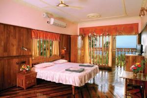 Sun Tara Beach Resort, Kovalam