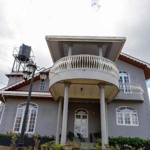 Grand Trillium Villa Lake View of Nuwara Eliya
