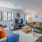 Earl's Court Gem Sleeps 6 Lift & Tube London 