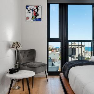 Top Floor Loft Dream Views Beachside