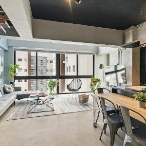 PH Loft 3floorsPrivate Jacuzzi n terraceKingbed