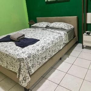EMERALD APARTMENTS INC
