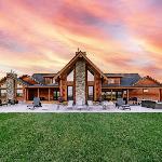 Luxe Teton View Log Cabin Hot Tub Large Groups