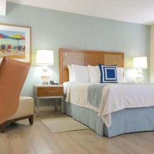 Hotels near Aero Theatre - Gateway Hotel Santa Monica