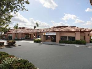 Days Inn by Wyndham Fontana / Rialto, San Bernardino