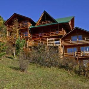 Listvyanka Chalet