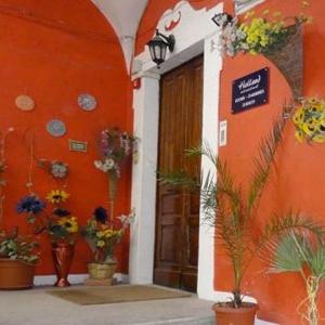 Holland International Rooms