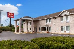 Econo Lodge Inn & Suites Fairview Heights - St Louis, Fairview Heights