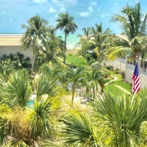 Sanibel Siesta On The Beach Unit 111 Condo