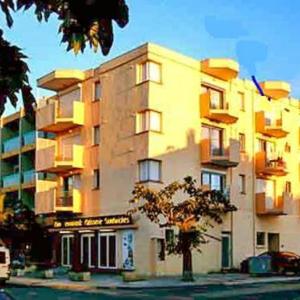 Appartement charmant à Saint-Cyprien avec vue sur la mer - 24m²