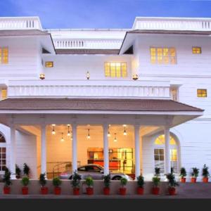 Hotel Luciya Palace