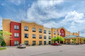 Comfort Suites near Route 66, Springfield