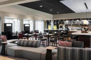 Courtyard Chicago O'Hare, Des Plaines